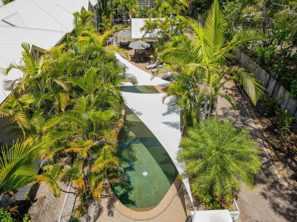 Tropical Nites Holiday Townhouses Port Douglas Bagian luar foto