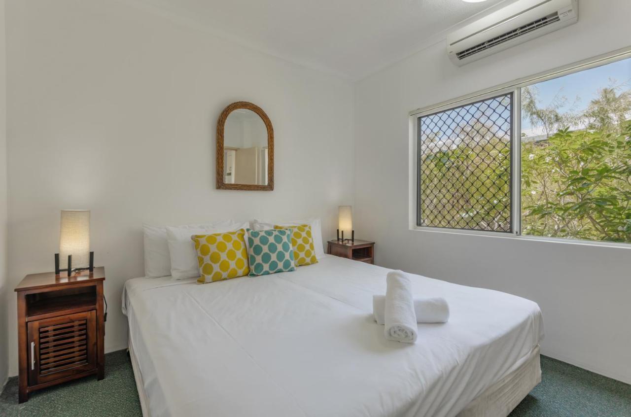 Tropical Nites Holiday Townhouses Port Douglas Bagian luar foto
