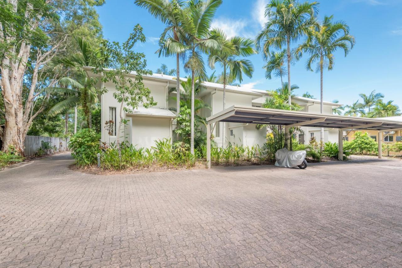 Tropical Nites Holiday Townhouses Port Douglas Bagian luar foto