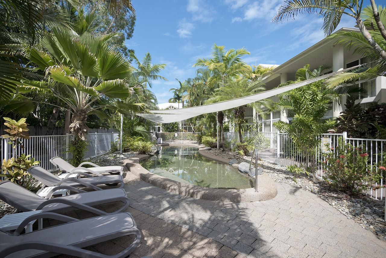Tropical Nites Holiday Townhouses Port Douglas Bagian luar foto