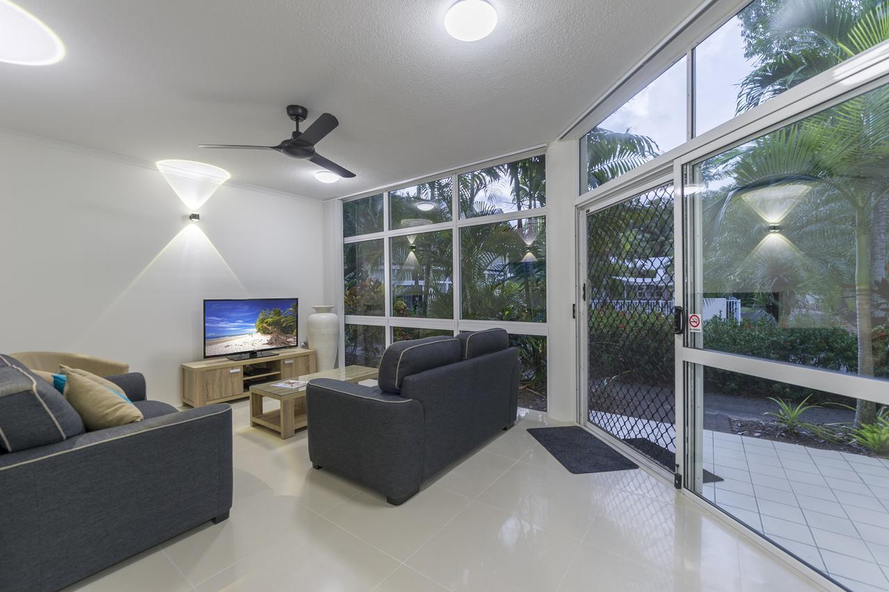 Tropical Nites Holiday Townhouses Port Douglas Bagian luar foto